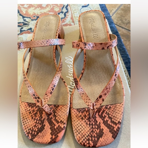 Madewell Shoes - COPY - Madewell Sweet Tulip Snake Embossed Leather Sandal AM216 size 8.5